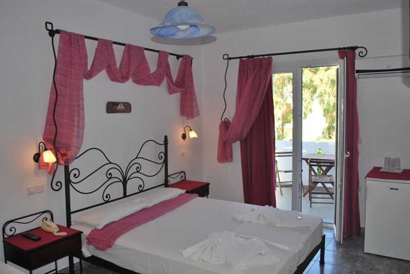Anezina Hotel Adámasz Kültér fotó
