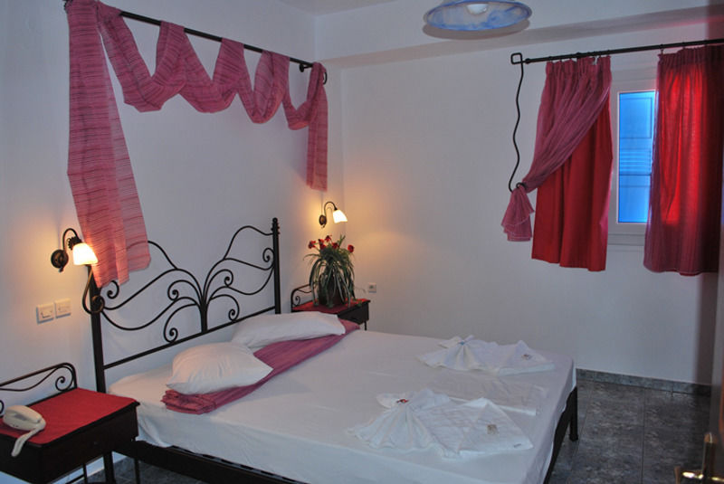 Anezina Hotel Adámasz Kültér fotó