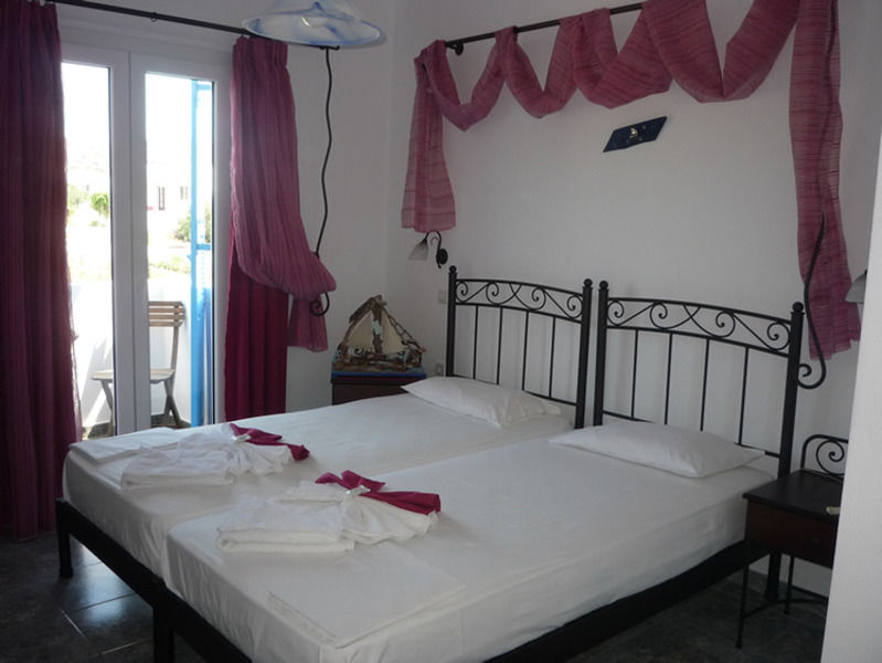 Anezina Hotel Adámasz Kültér fotó